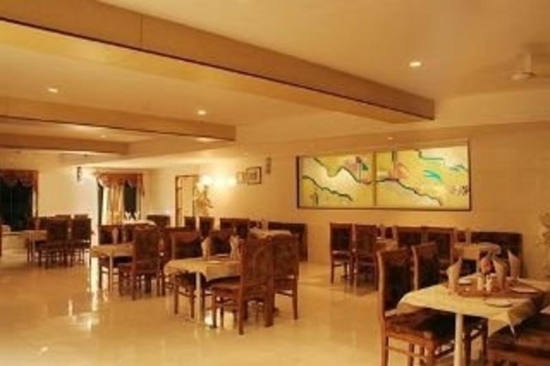 Hotel Atithi Аурангабад Екстер'єр фото